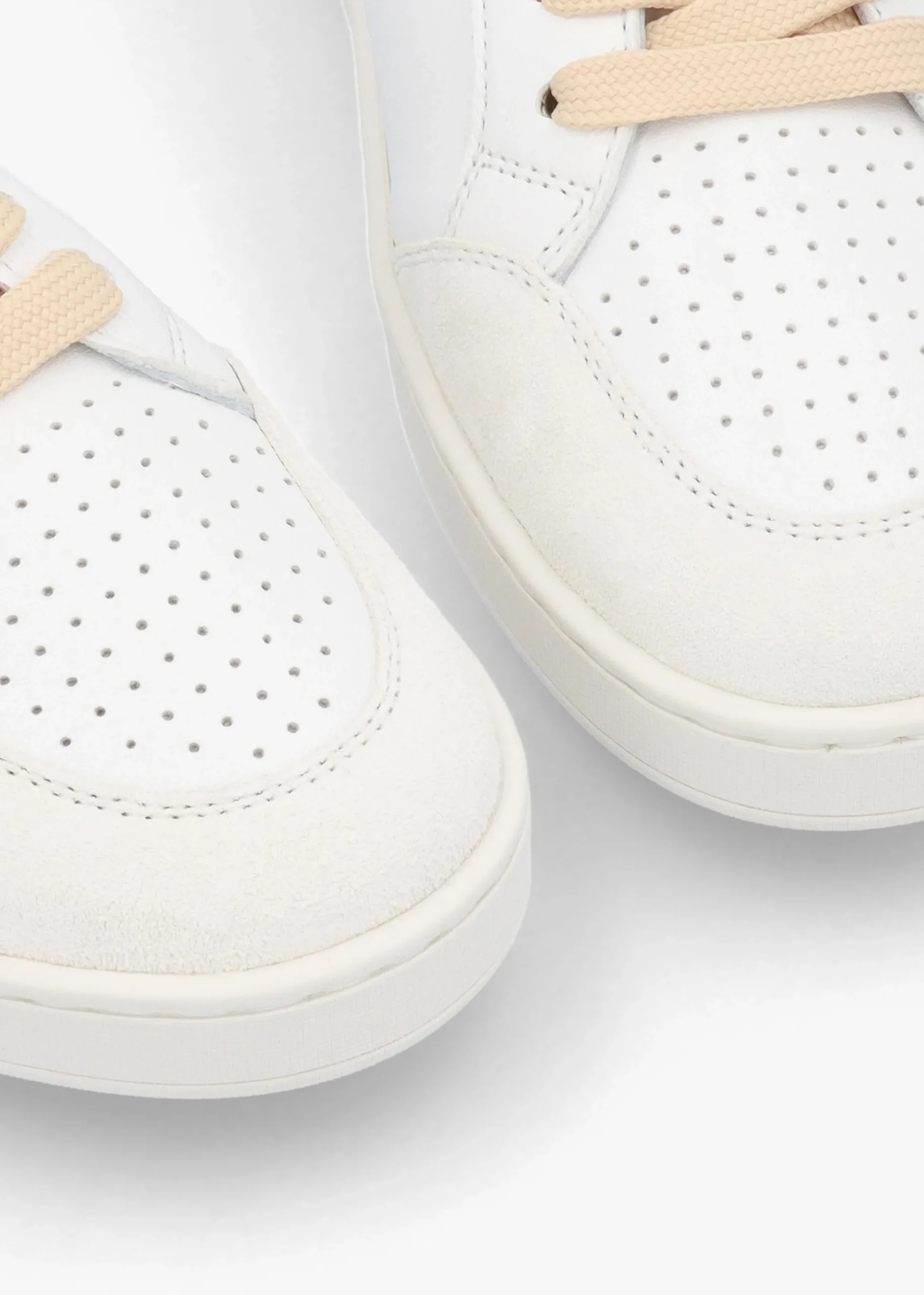 Acanto Basket White Leather Low Profile Trainers