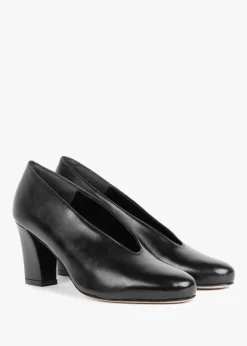 Aneso Black Leather V Front Court Shoes