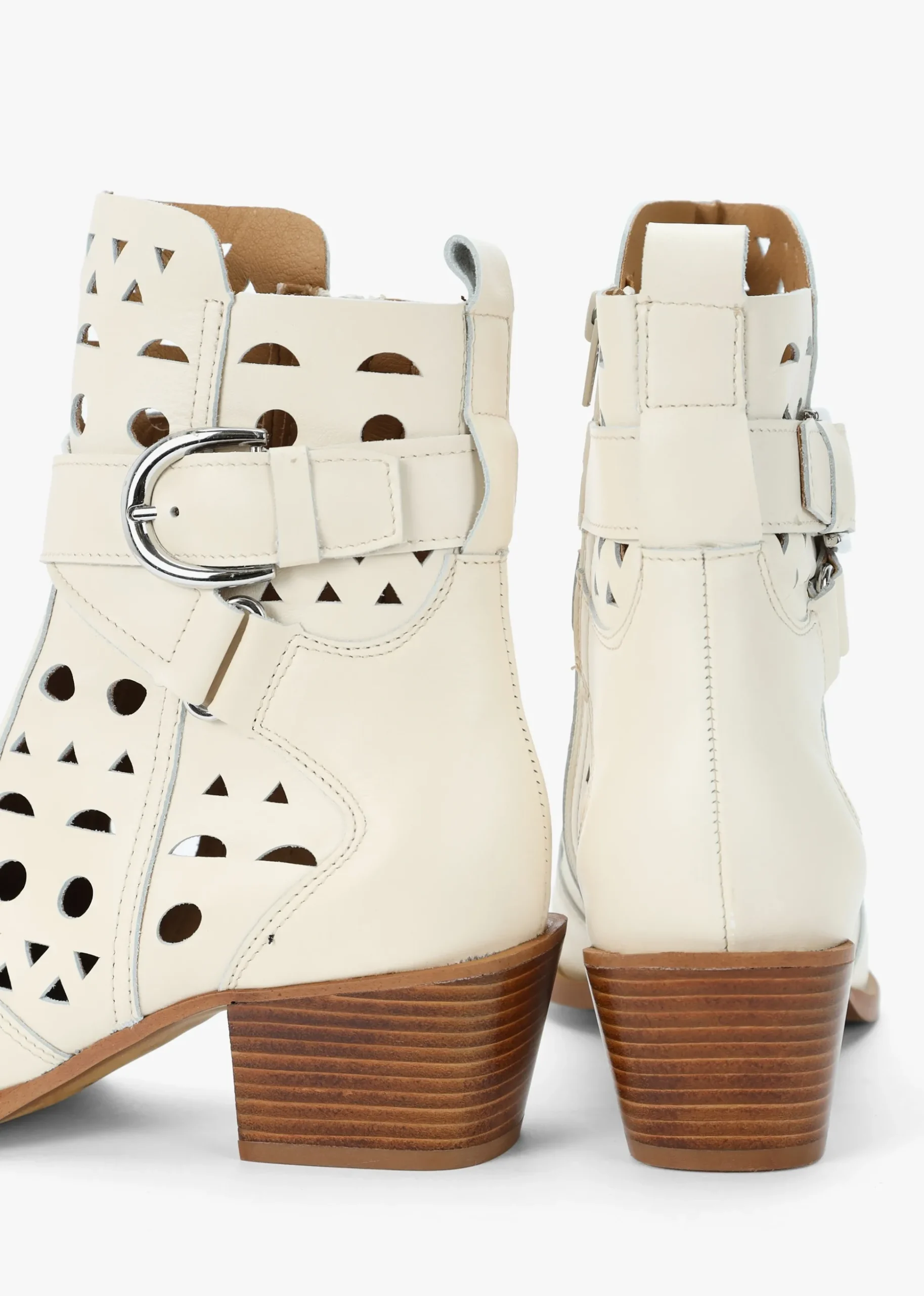 Apia Cream Leather Perforated Western Ankle Boots