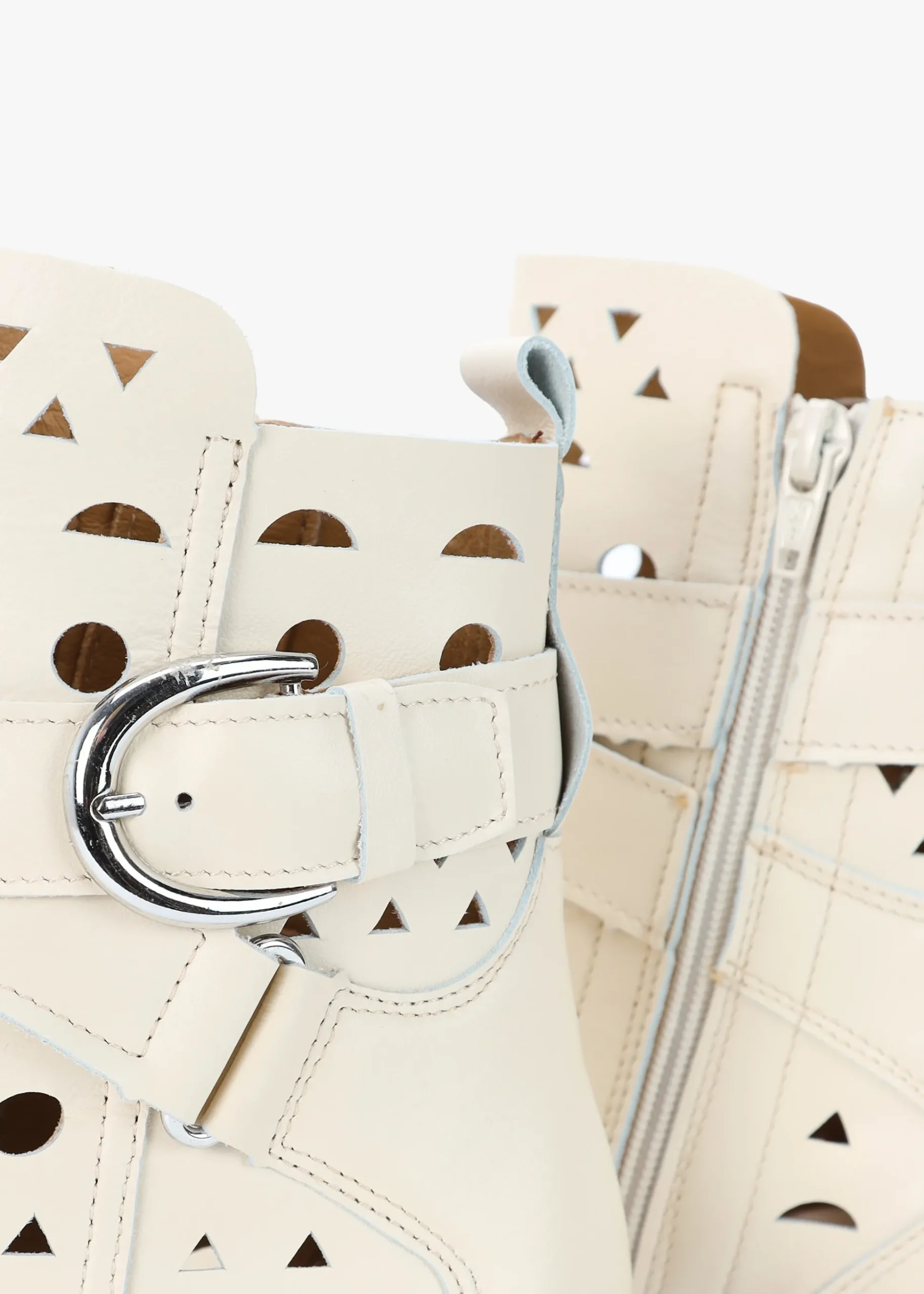 Apia Cream Leather Perforated Western Ankle Boots