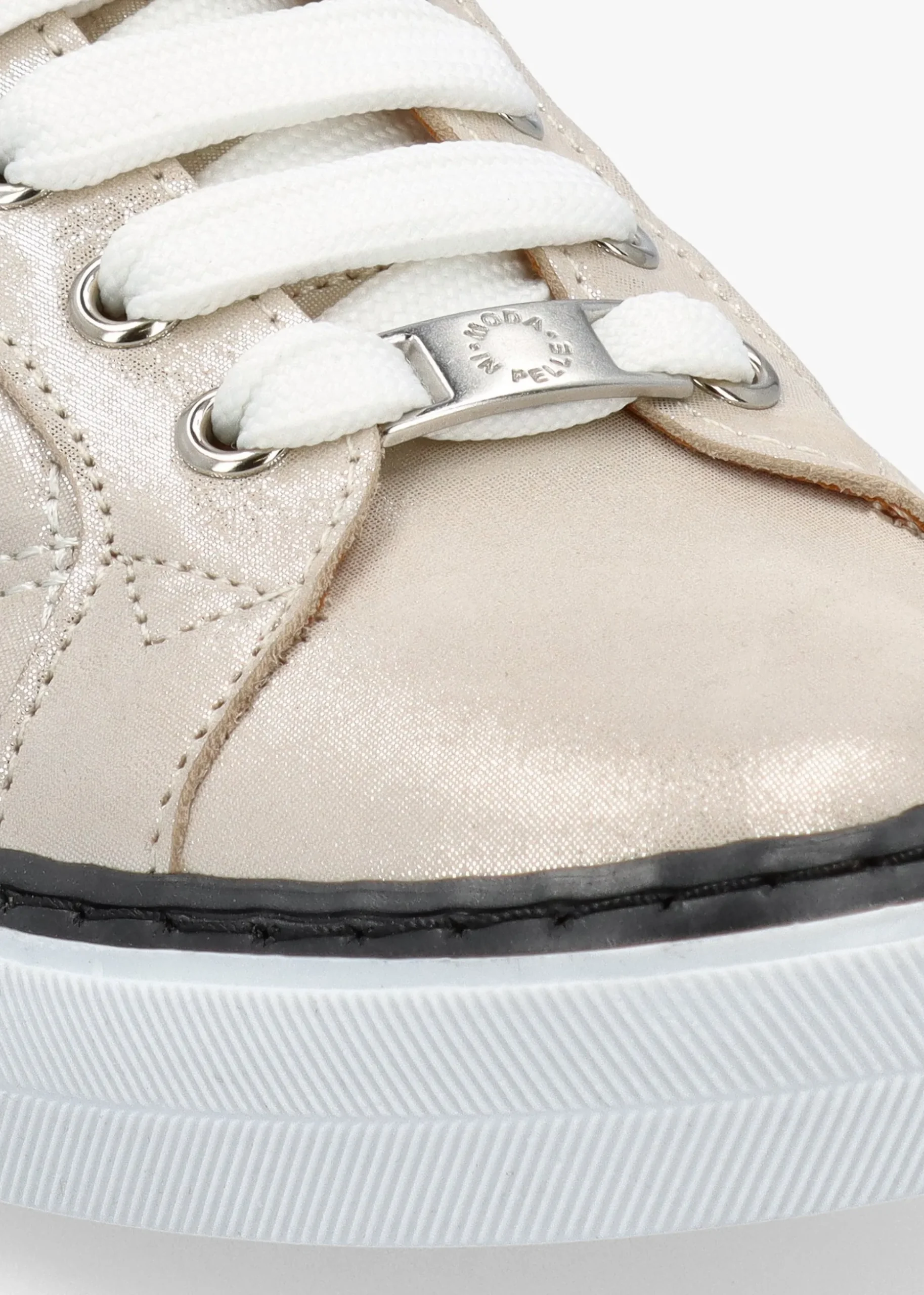 Arzon Diamond Quilted Stone Metallic Leather Trainers