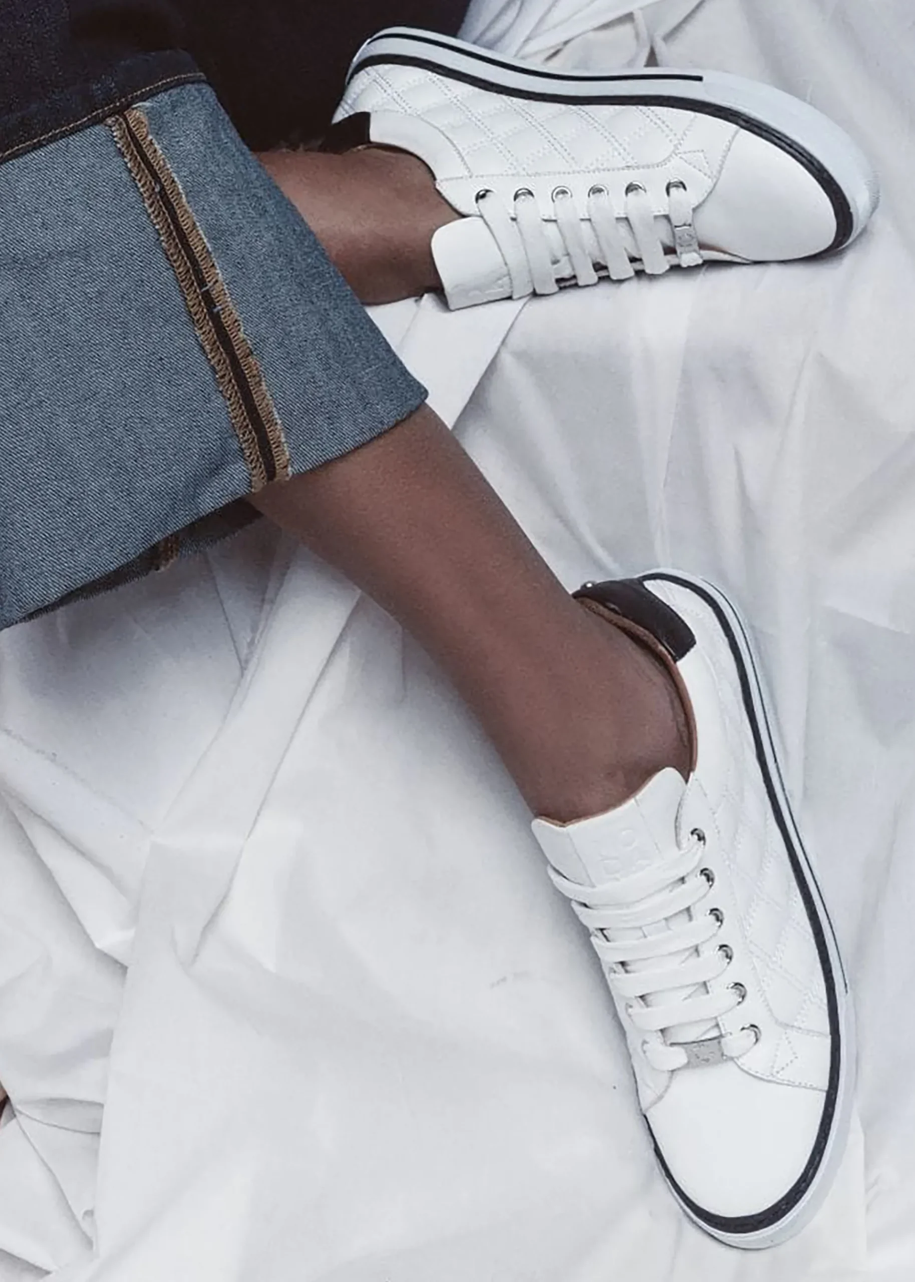 Arzon Diamond Quilted White Leather Trainers