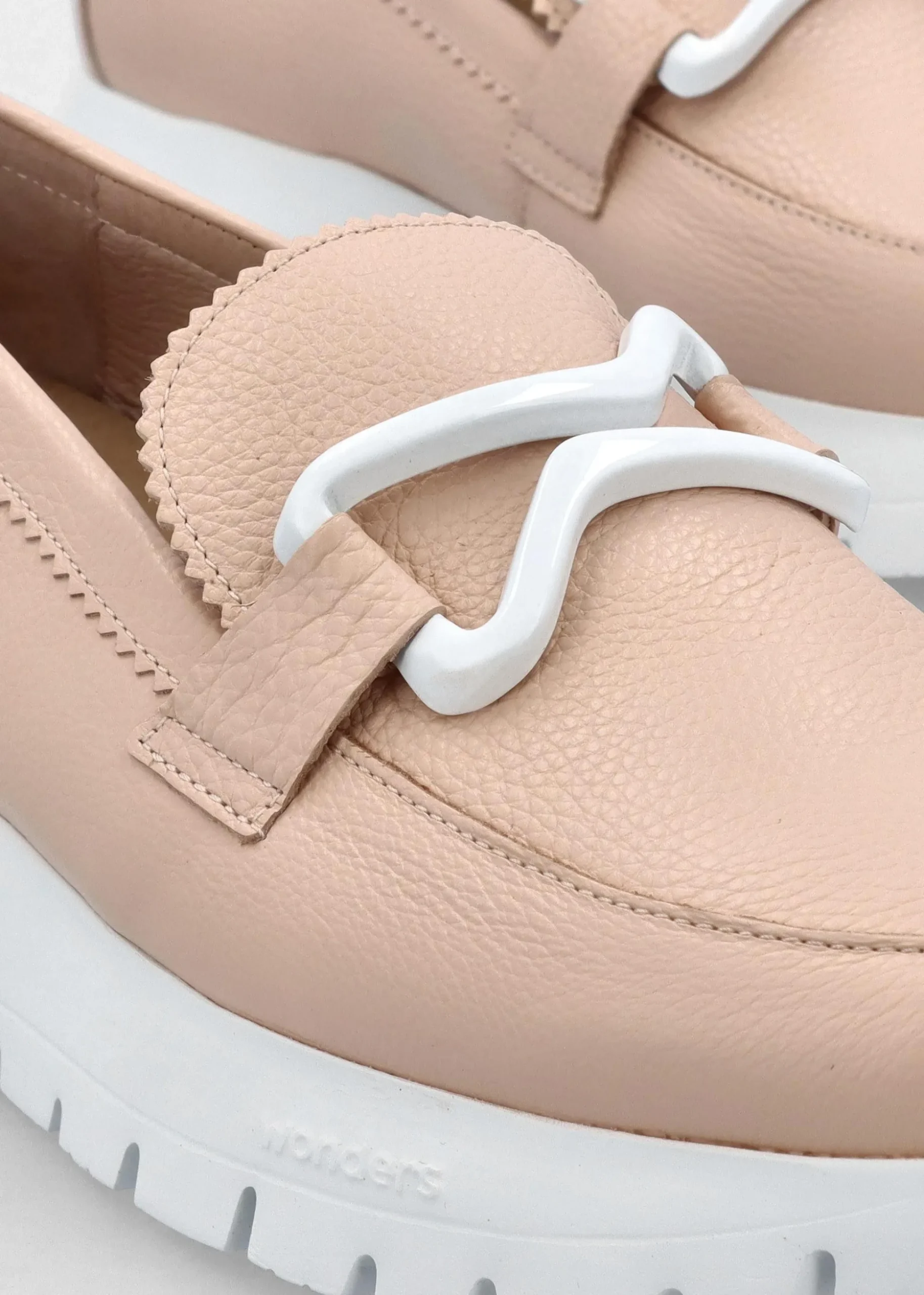 Aura Nude Pink Leather Loafers