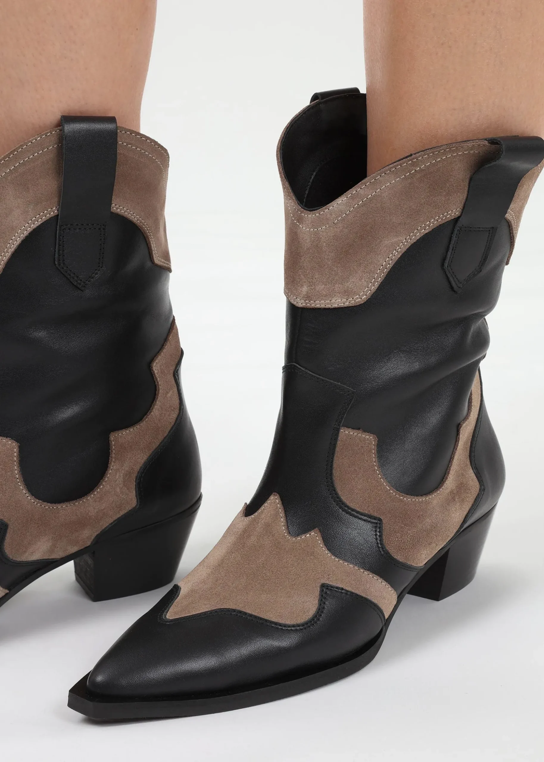 Bandana Black Leather Western Calf Boots