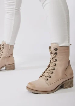 Bezzie Cream Leather Block Heel Ankle Boots