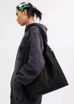 Brooklyn 39 Brass Black Leather Shoulder Bag