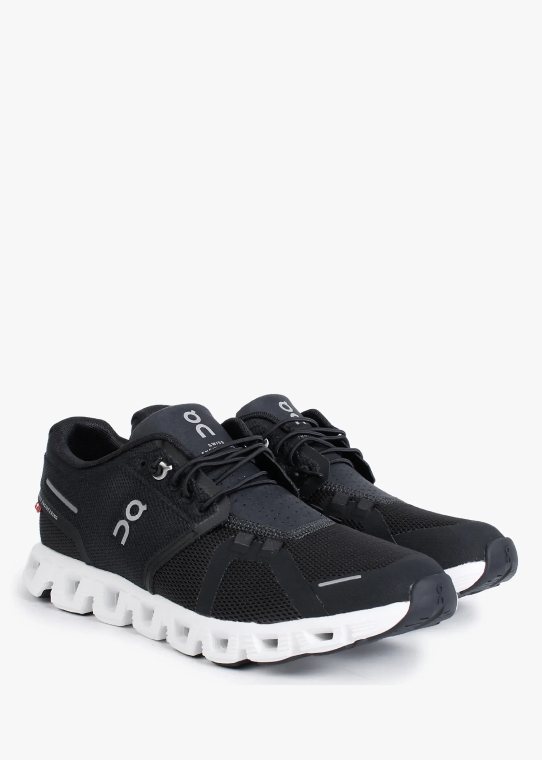 Cloud 5 Black White Trainers