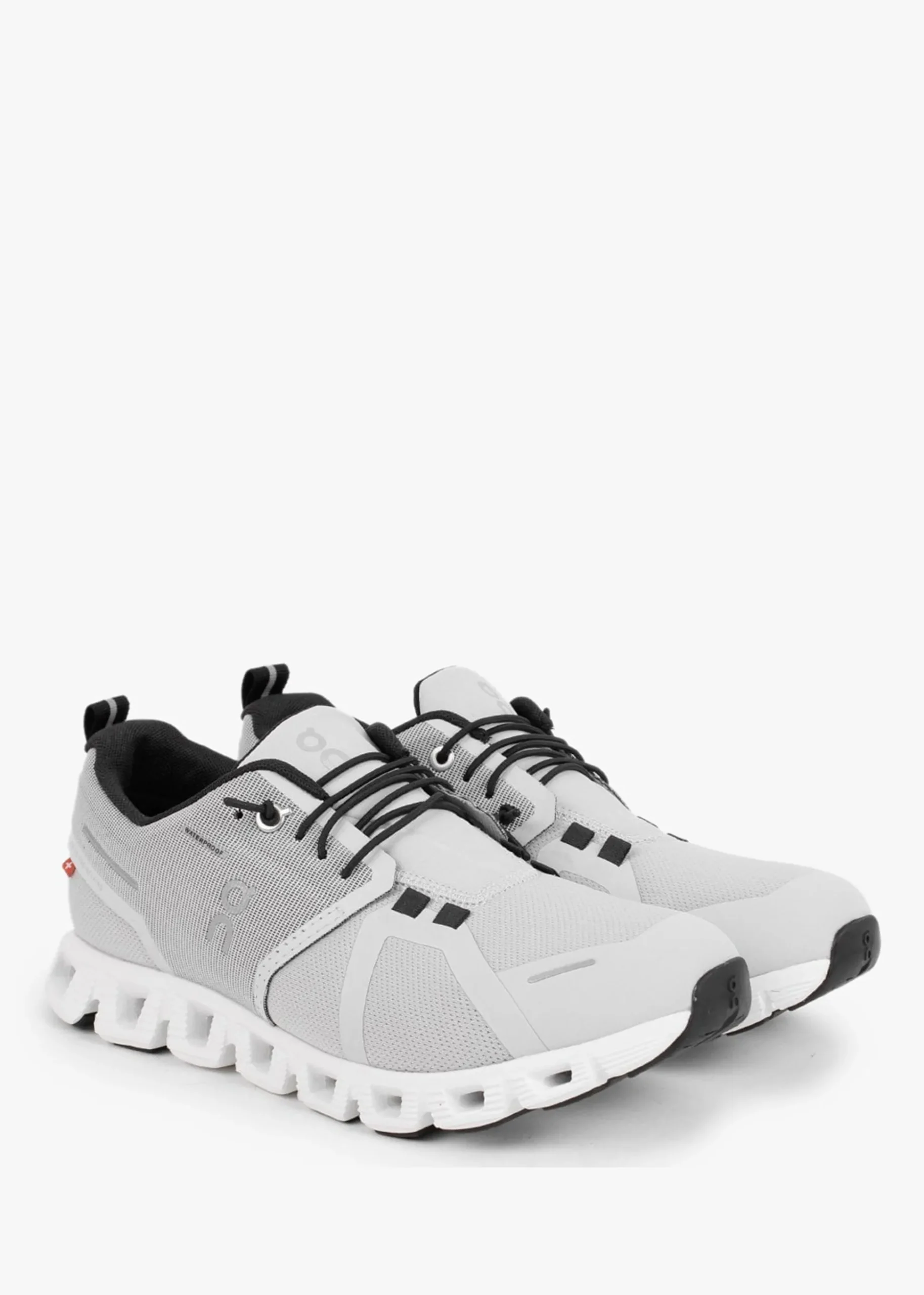Cloud 5 Waterproof Glacier White Trainers