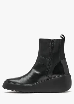 Doxe Black Leather Wedge Boots