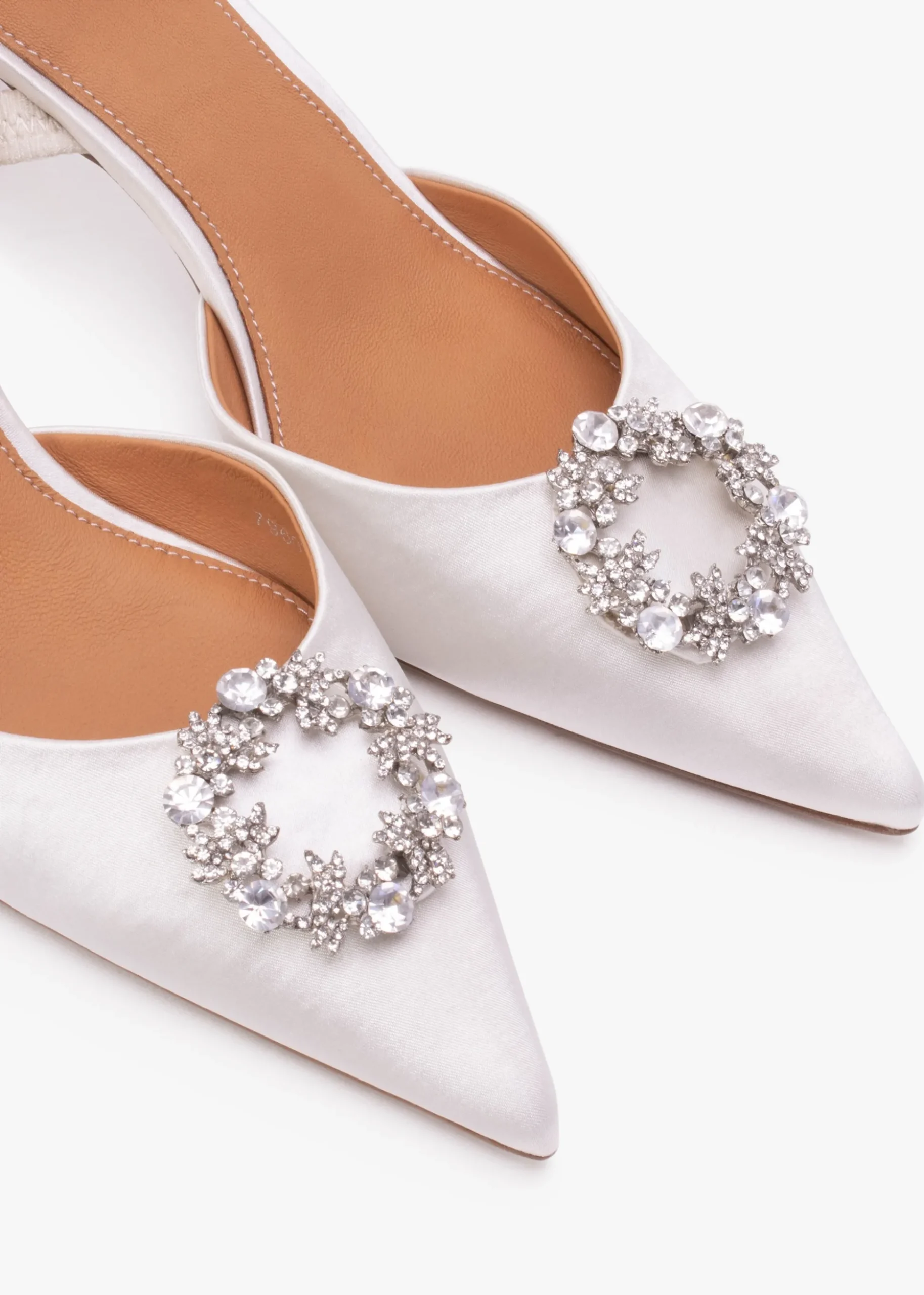 Elewed White Leather Embellished Sling Back Heeled Pumps