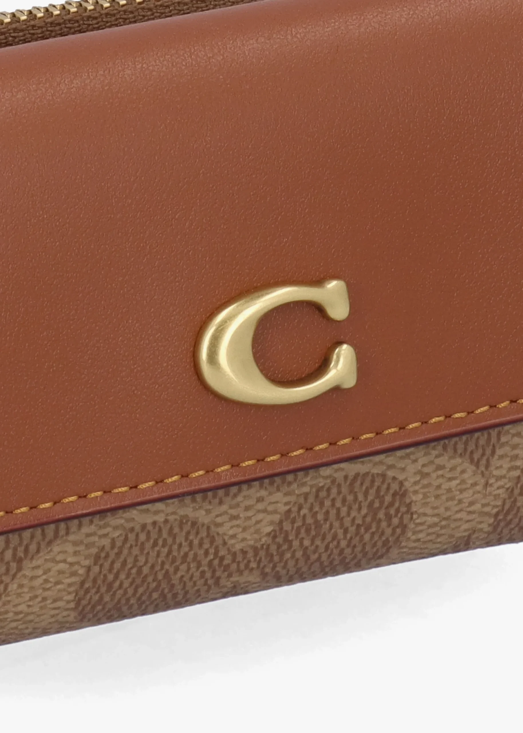 Essential Signature Coated Canvas Tan Caramel Card Holder Wallet