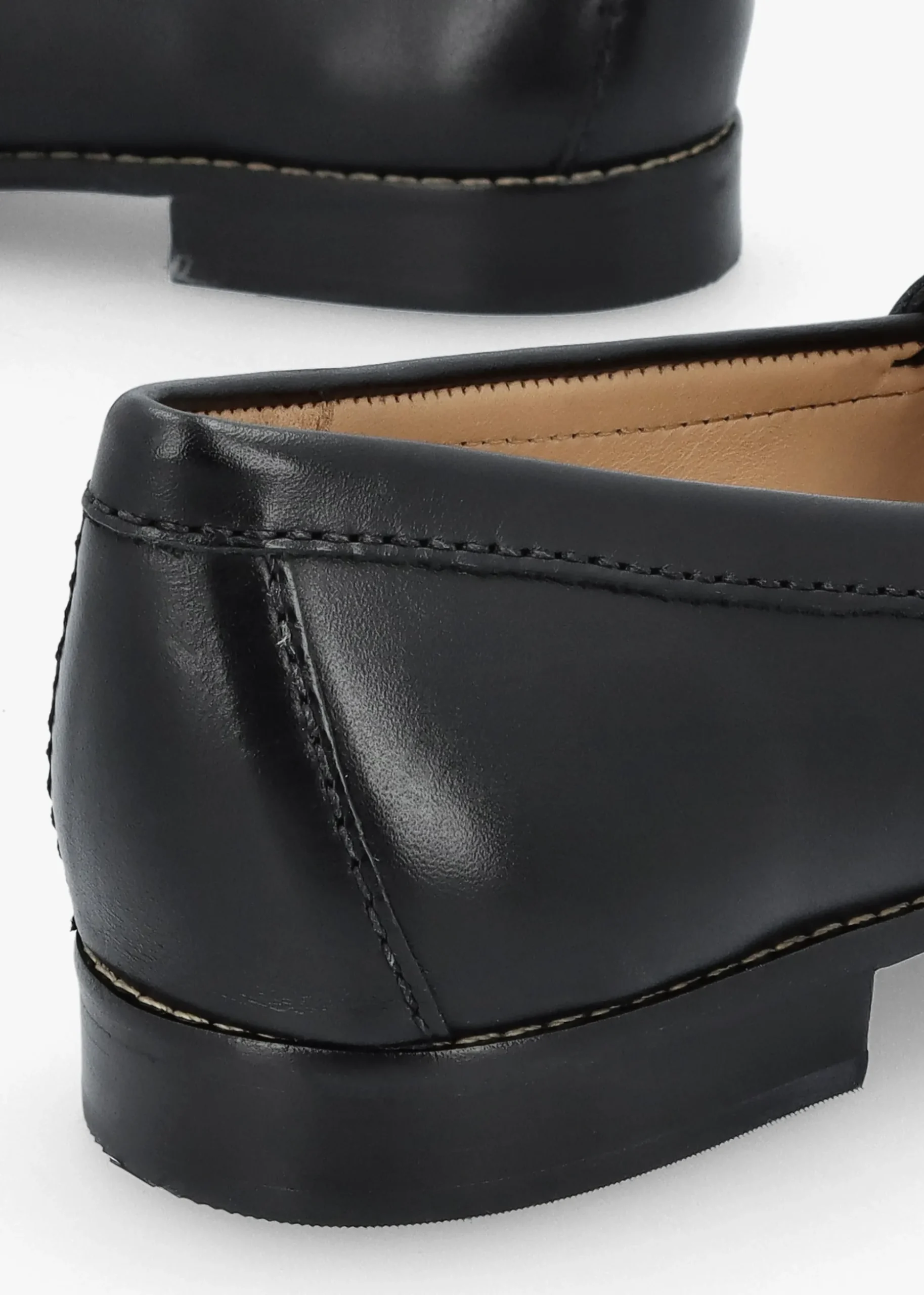 Galtro Black Smooth Leather Snaffle Loafers