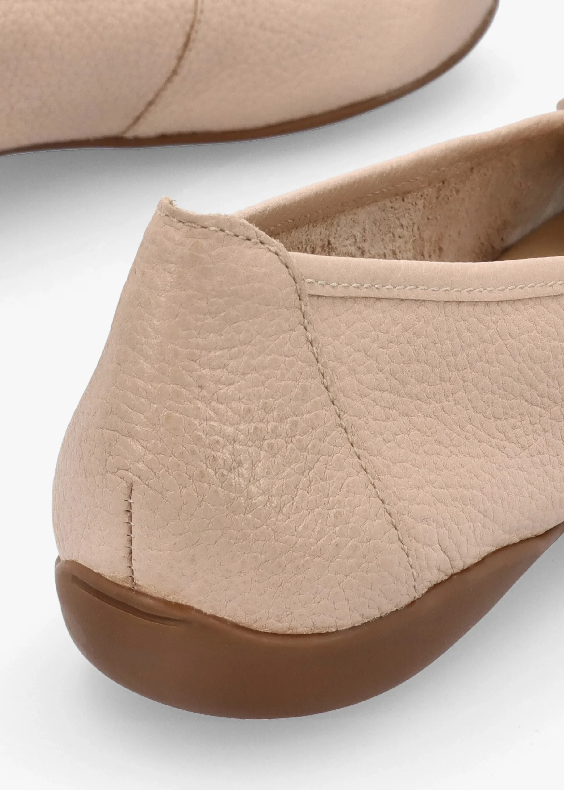 Gambi Nude Blush Tumbled Leather Ballet Pumps