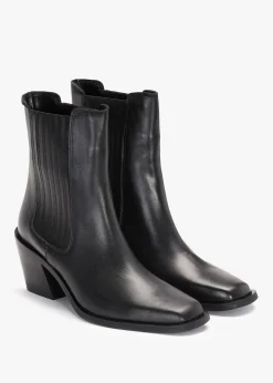 Indie Black Leather Western Chelsea Boots