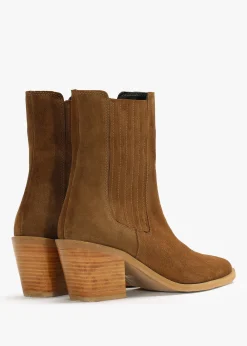 Indie Tan Suede Western Chelsea Boots