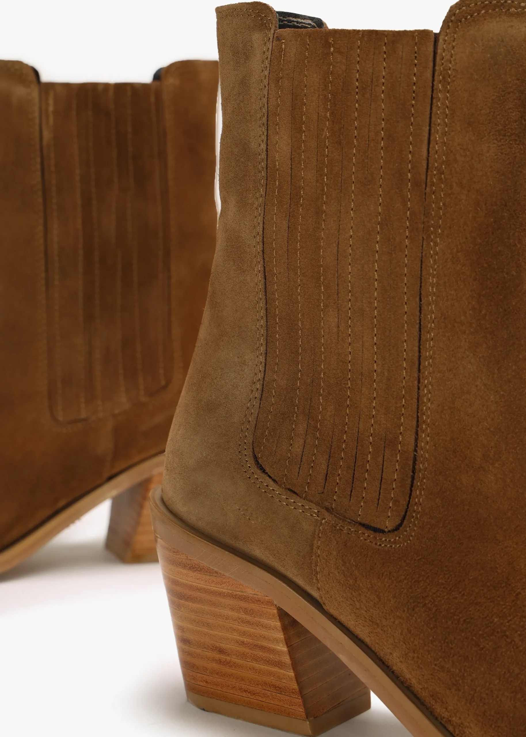 Indie Tan Suede Western Chelsea Boots