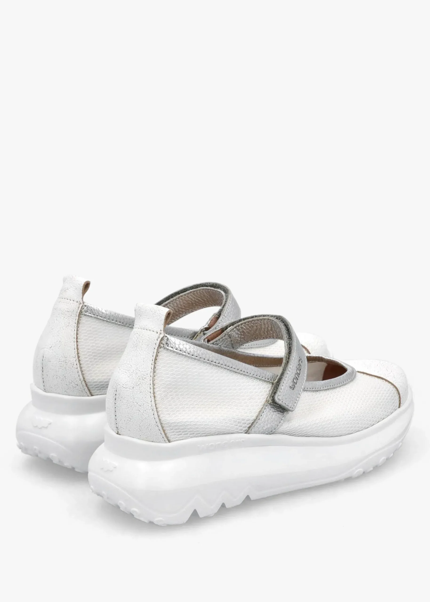 Isaura Off White Sporty Ballerina Pumps