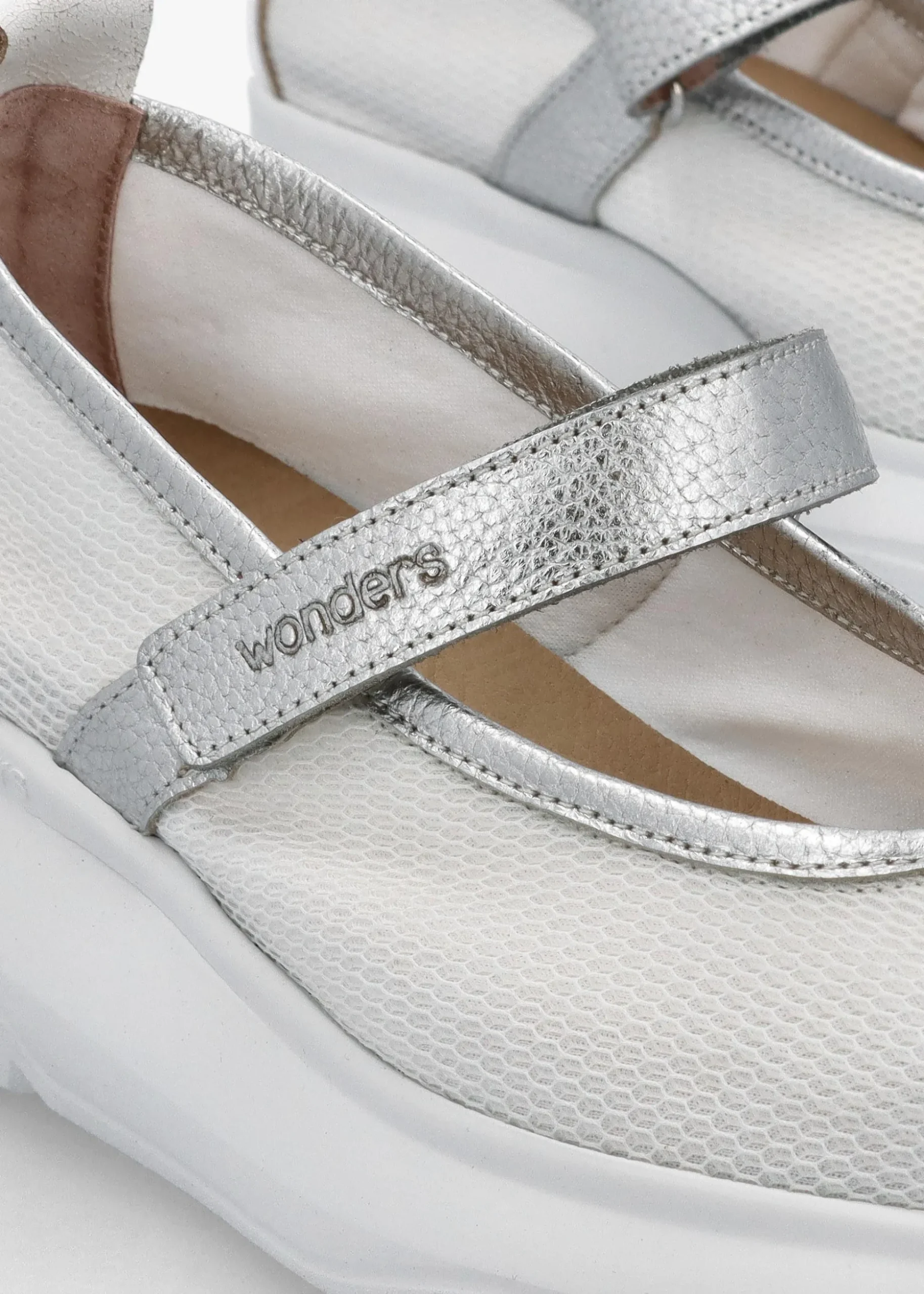 Isaura Off White Sporty Ballerina Pumps