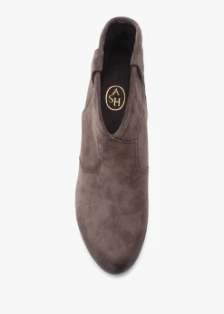 Jalouse Brown Suede Western Ankle Boots