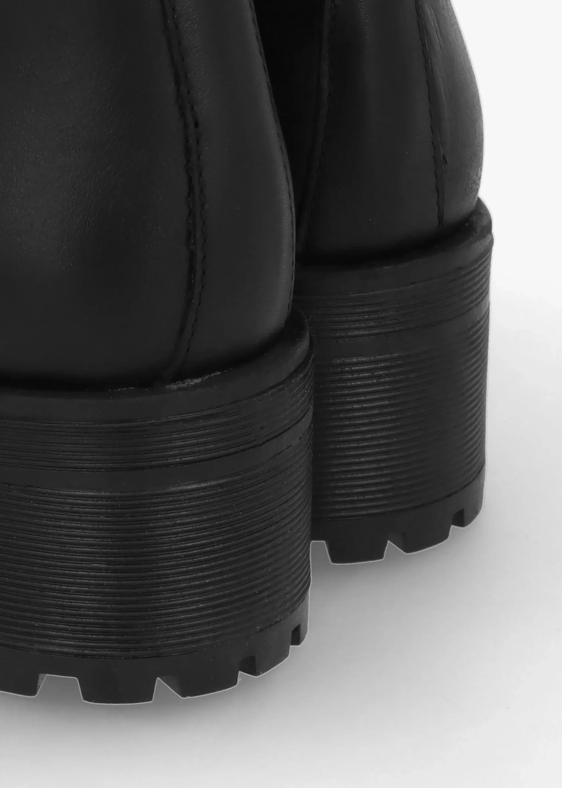 Lockette Black Leather Size Zip Chunky Ankle Boots