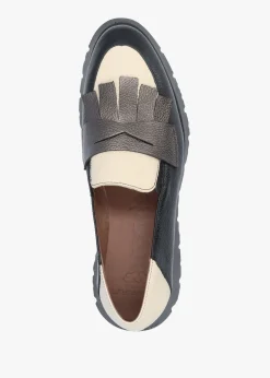 Medianoche Cream & Black Leather Loafers