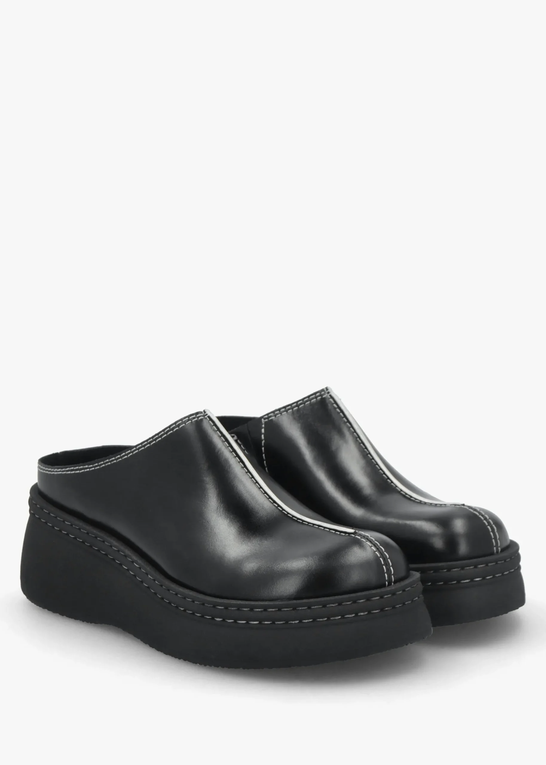Mego Black Leather Closed Toe Mules