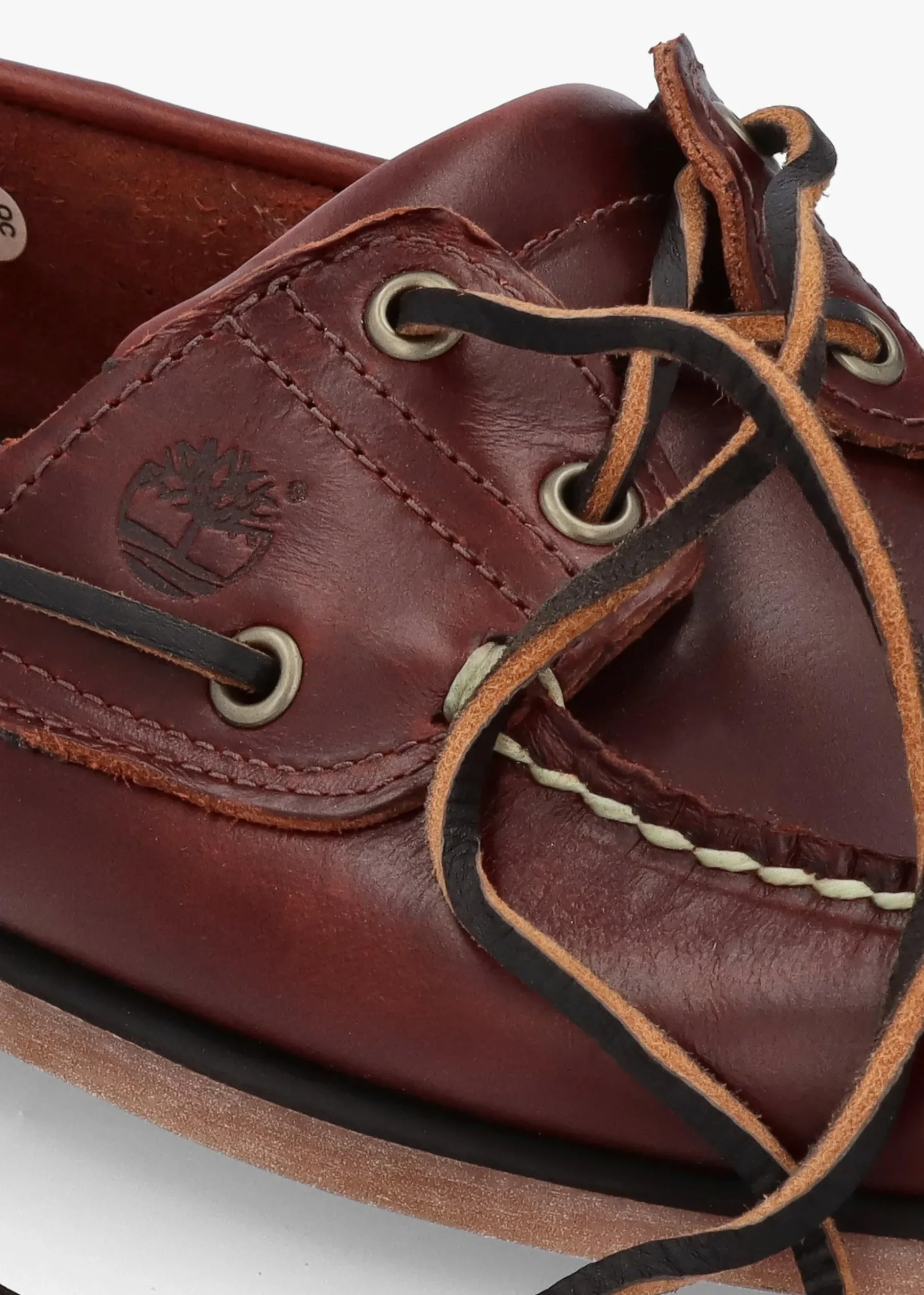 Men’s Classic Lace Up Medium Brown Full Grain Boat Shoes