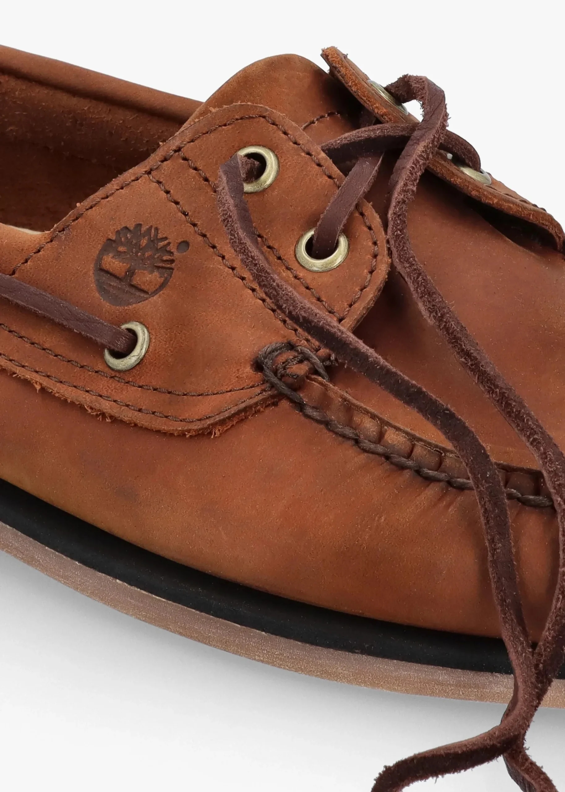Men’s Classic Lace Up Medium Brown Nubuck Leather Boat Shoes