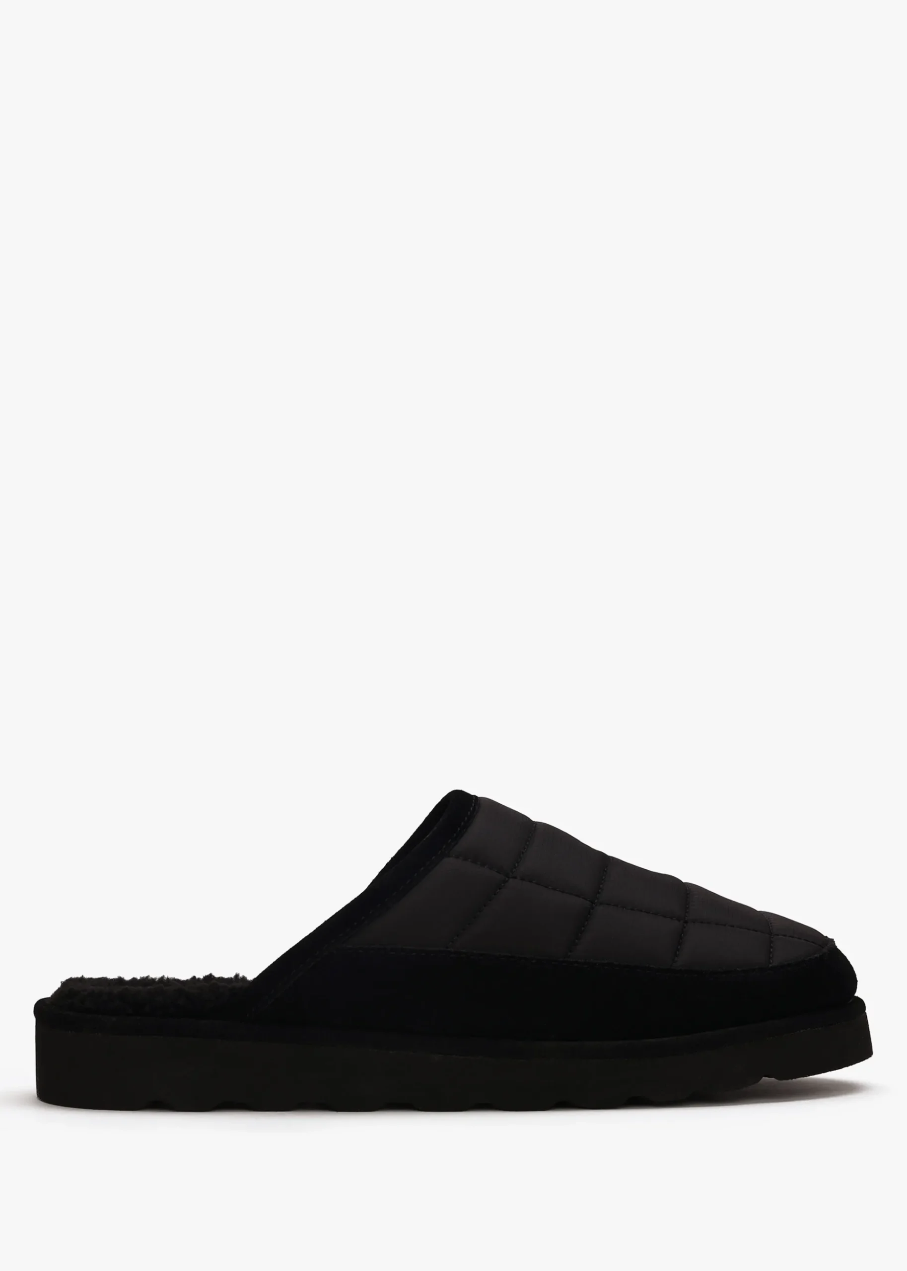 Men’s Reade Suede Trim Quilted Black White Scuff Slippers