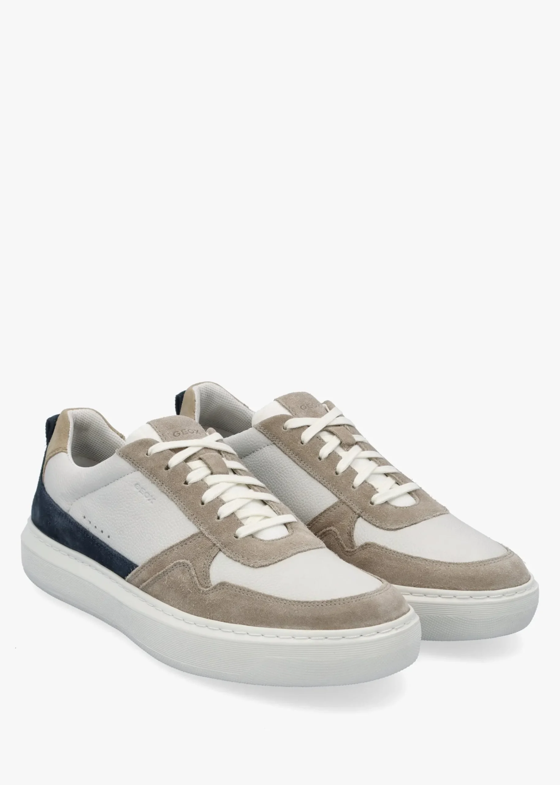 Men’s U Deiven Sand White Leather Trainers