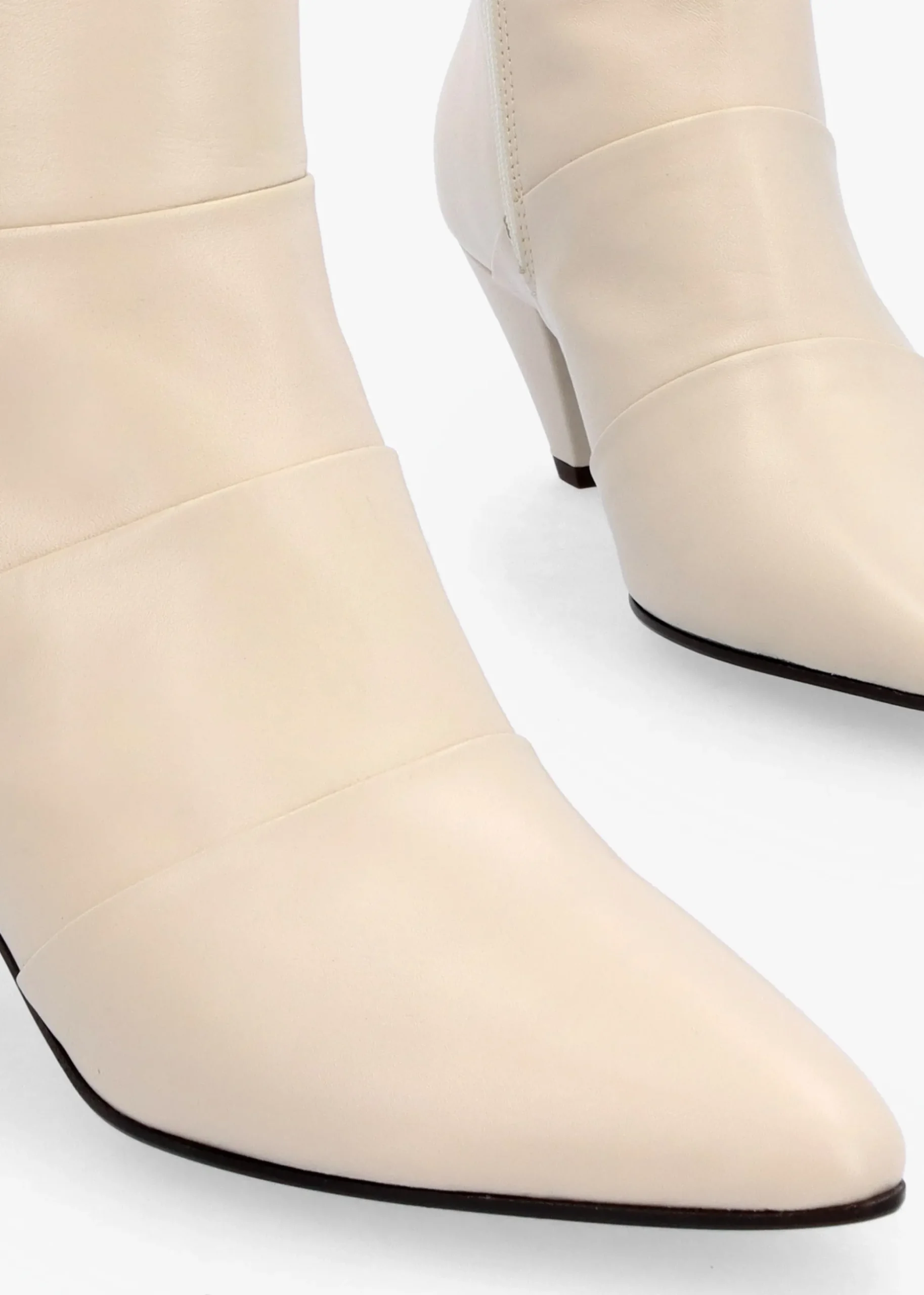 Napel Cream Leather Pannel Cone Heel Ankle Boots