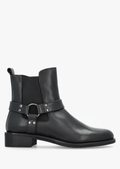 Palanne Black Leather Chelsea Boots