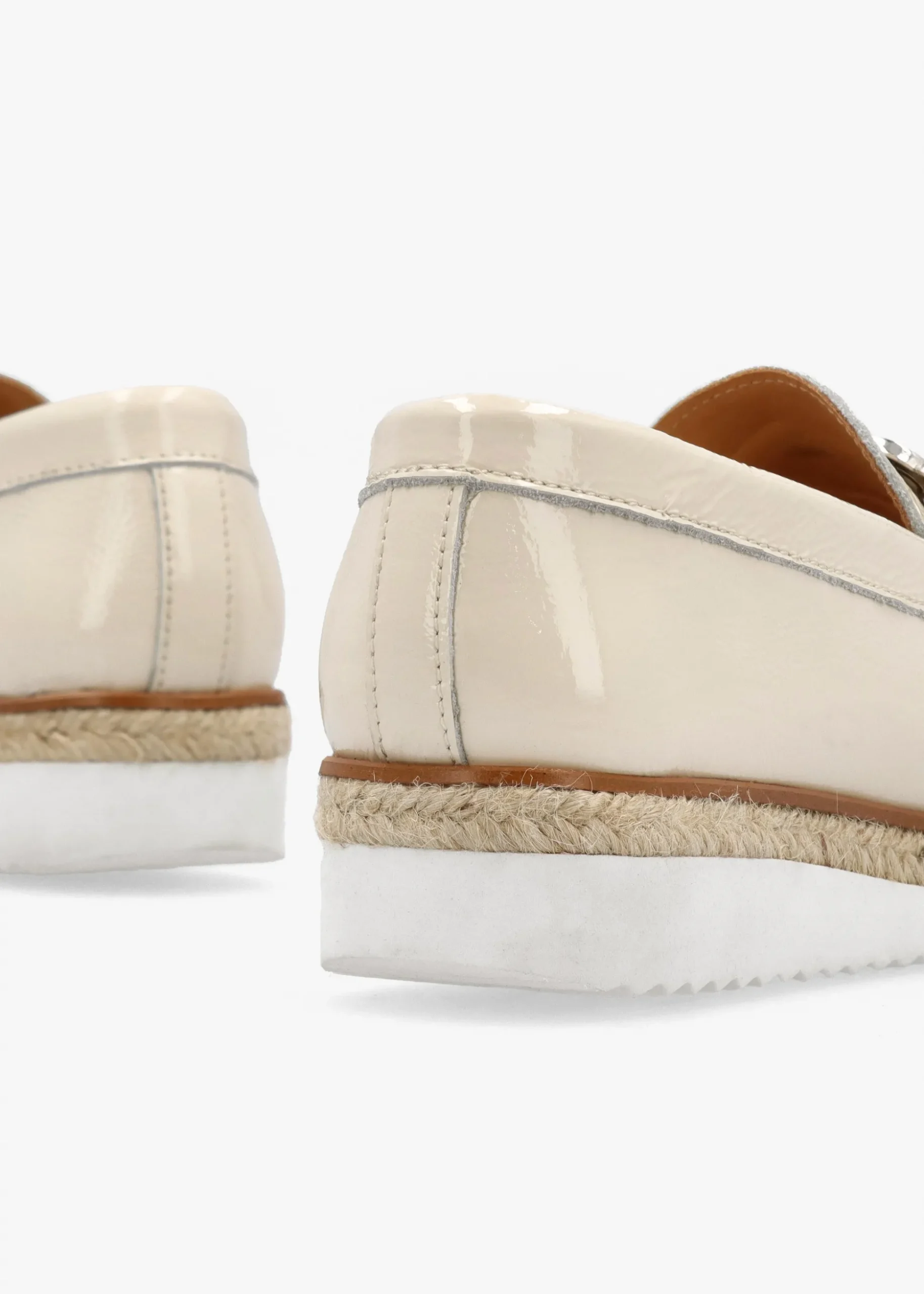 Peonie Beige Patent Leather Loafers