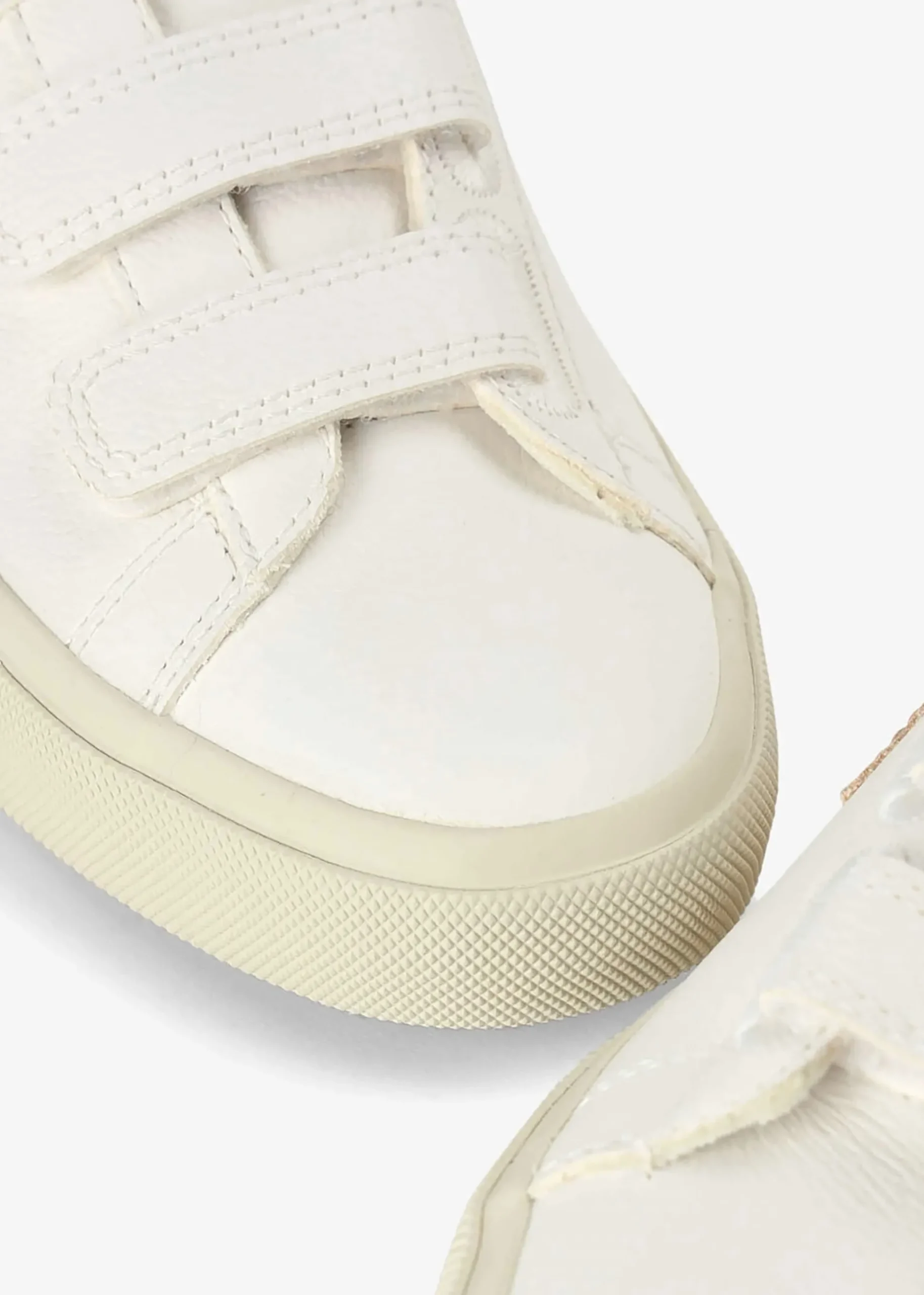 Recife Logo Chromefree Leather Extra White Plantine Trainers