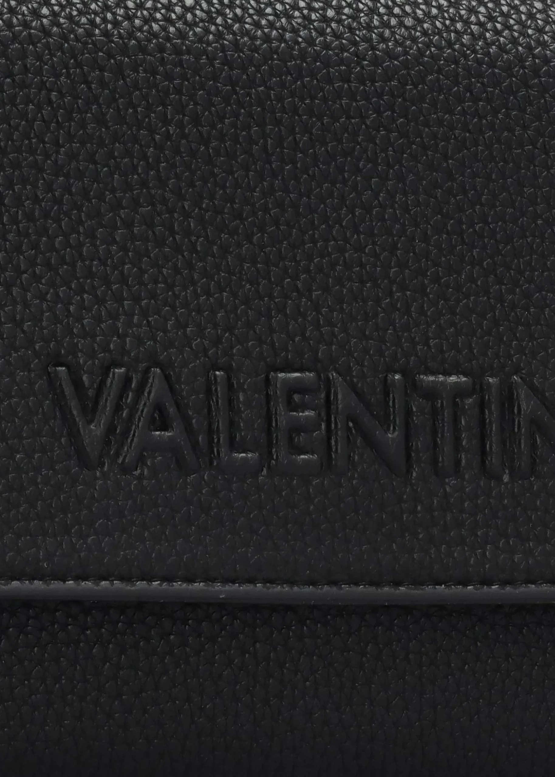 Rised Nero Wallet On A Chain