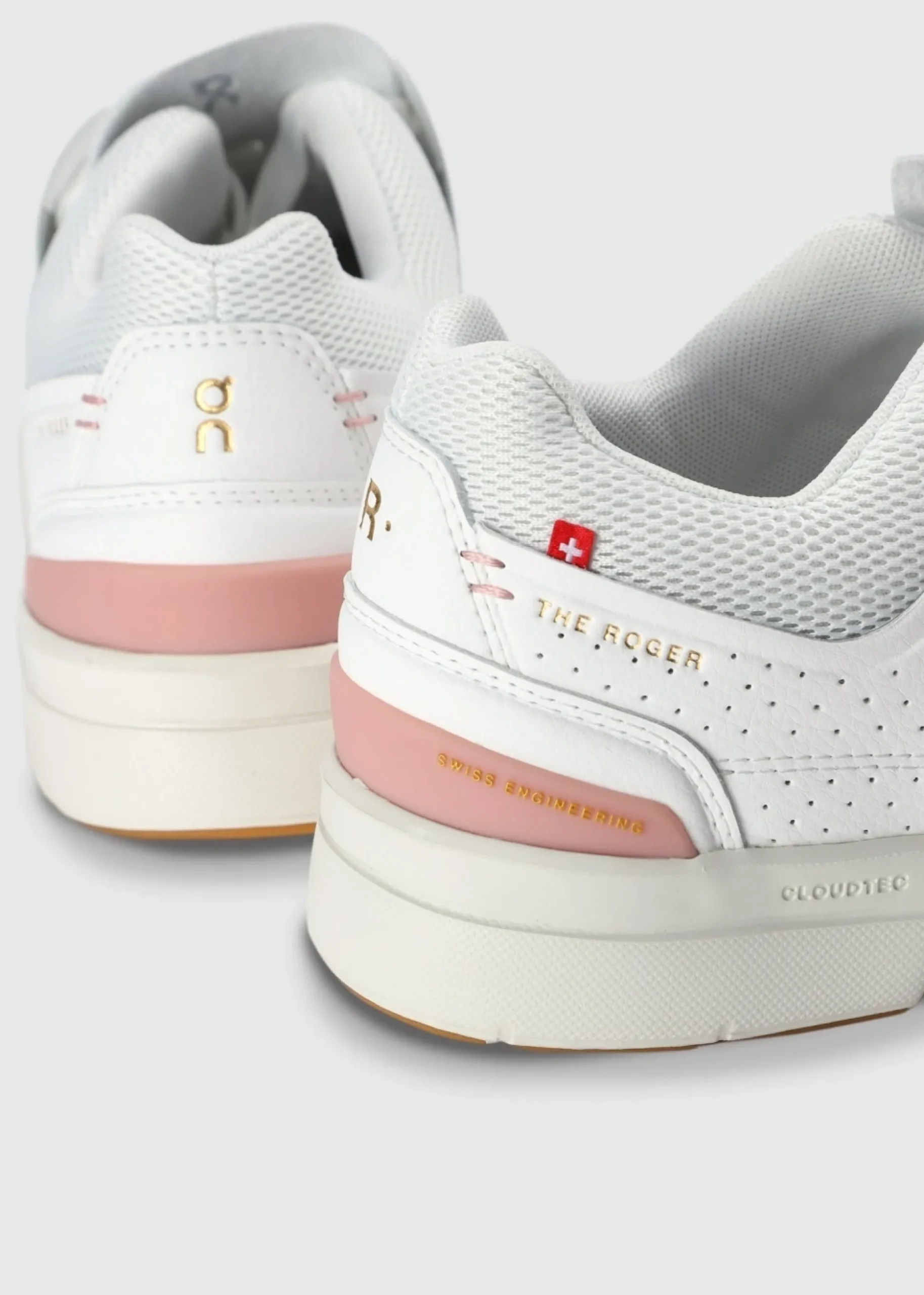 Roger Centre Court White Woodrose Trainers