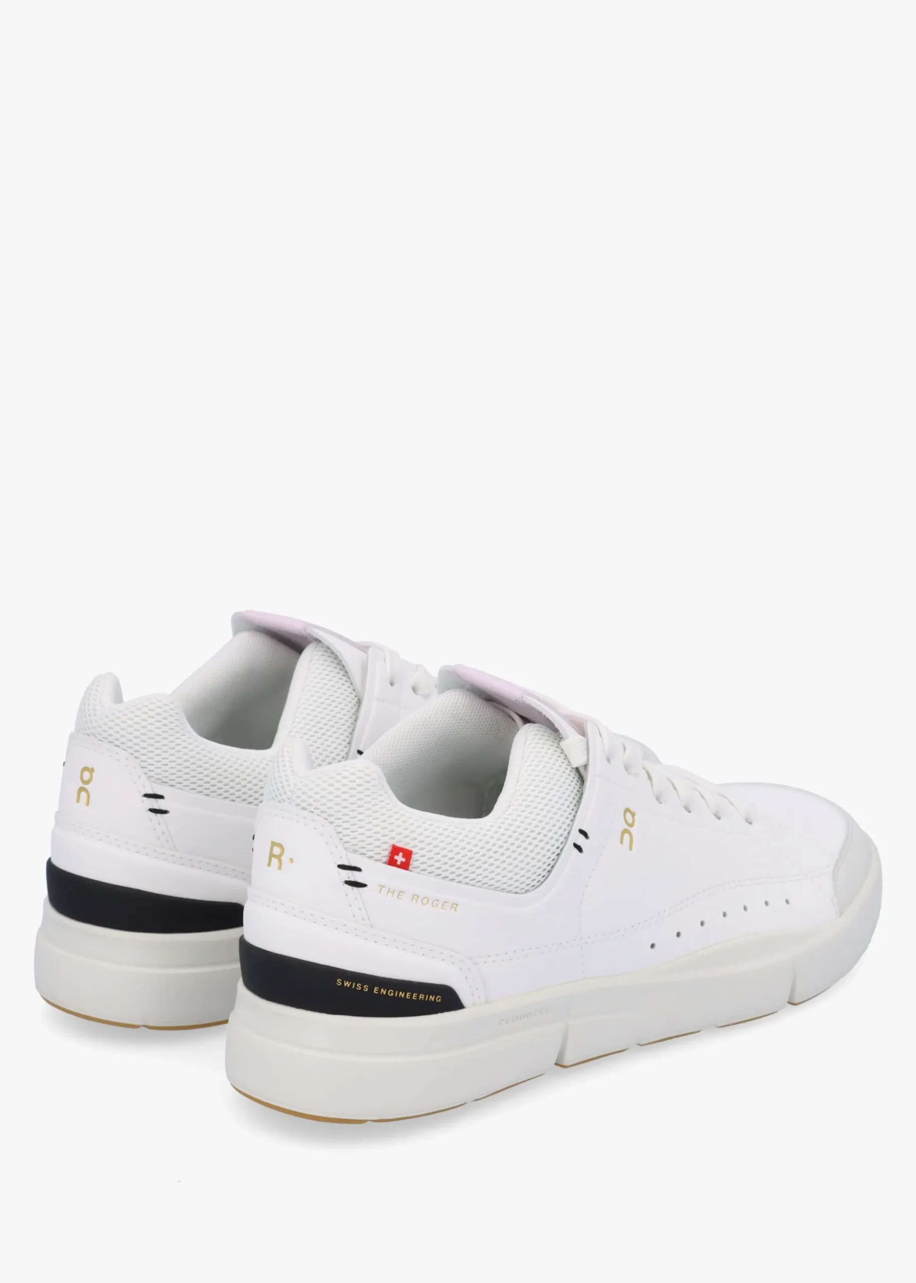 Roger Centre Court White Lily Trainers