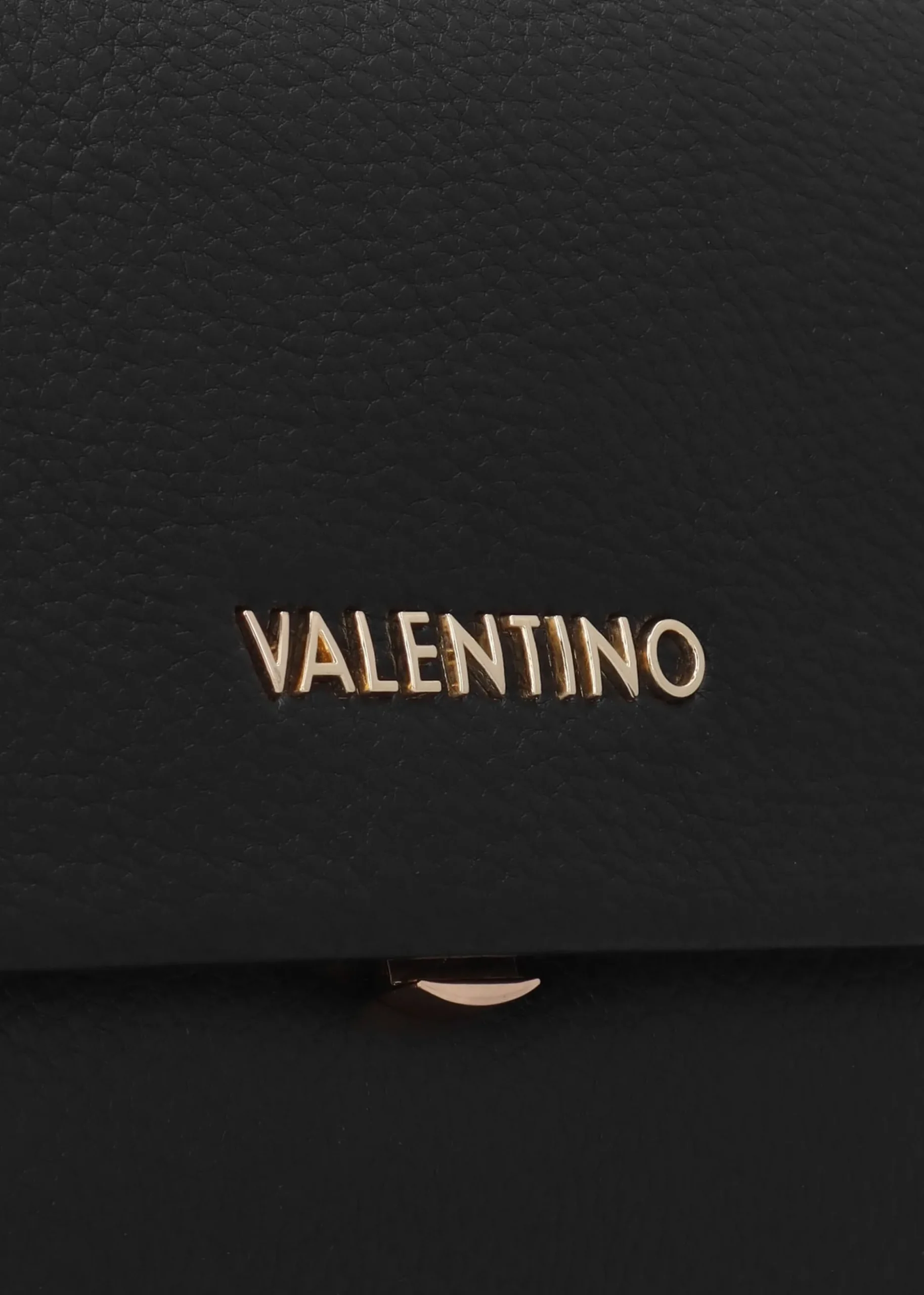 Samantha Nero Front Flap Shoulder Bag
