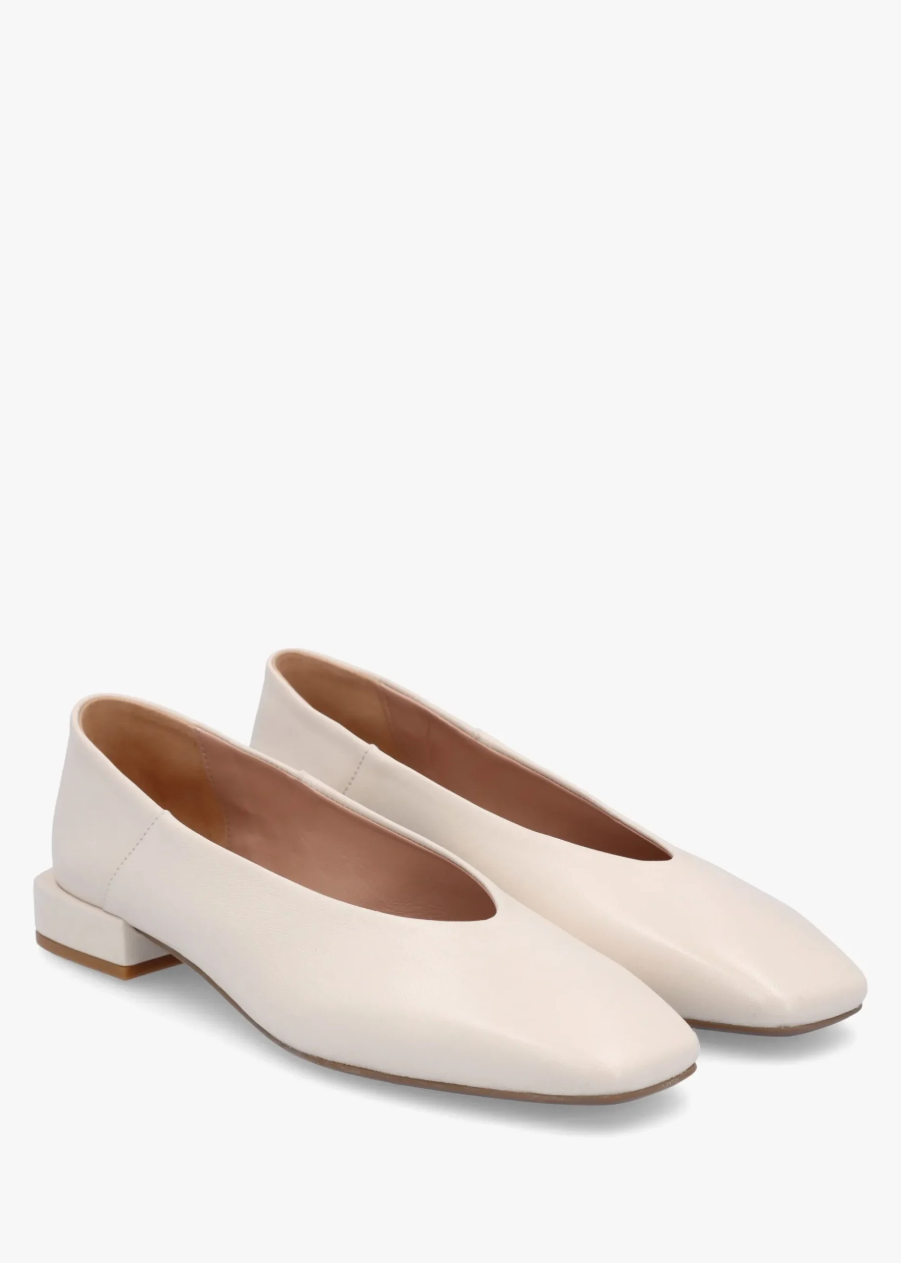 Saria Cream Leather Square Toe Ballet Pumps