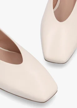 Saria Cream Leather Square Toe Ballet Pumps