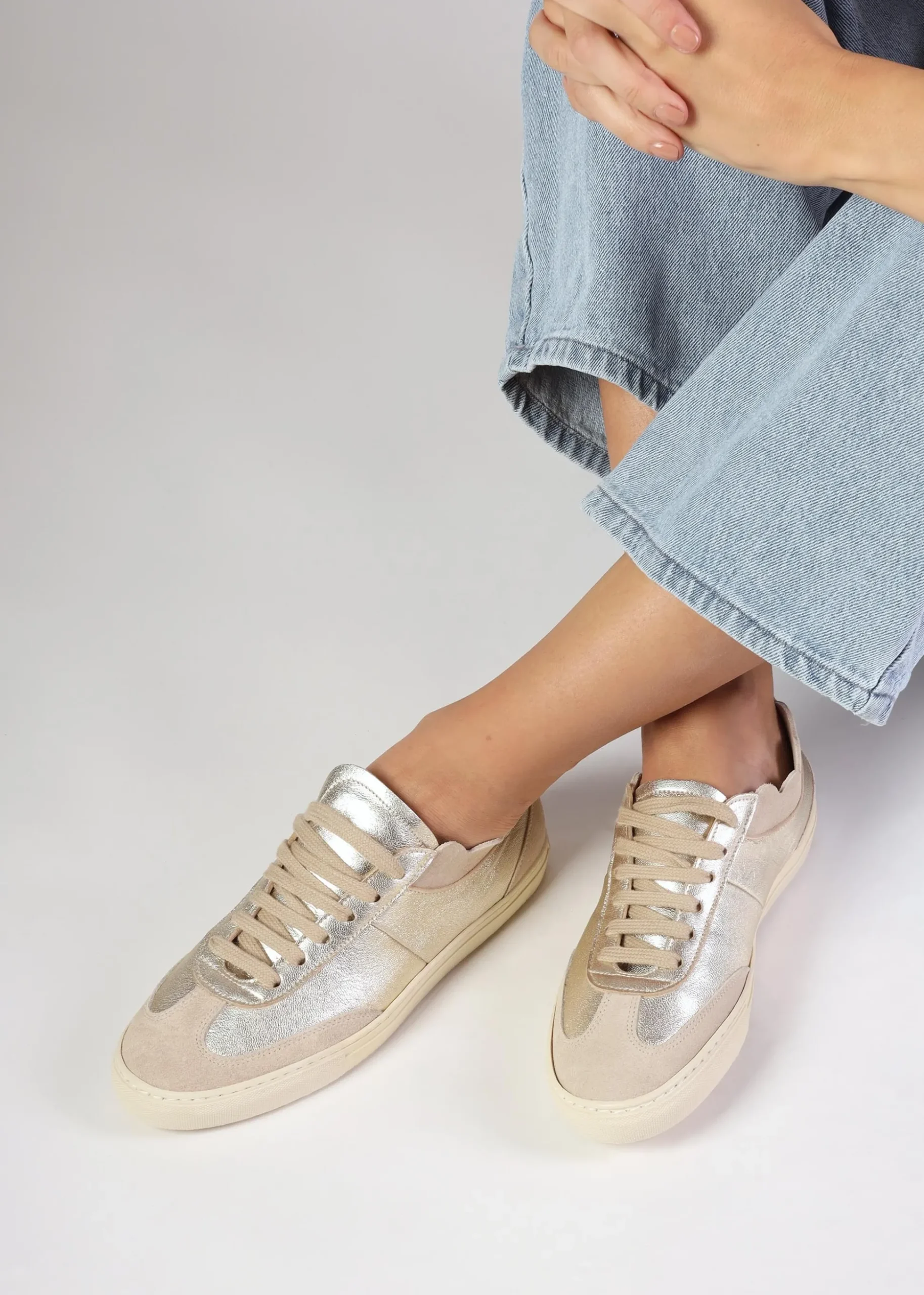 Thascal Gold Leather Low Profile Trainers