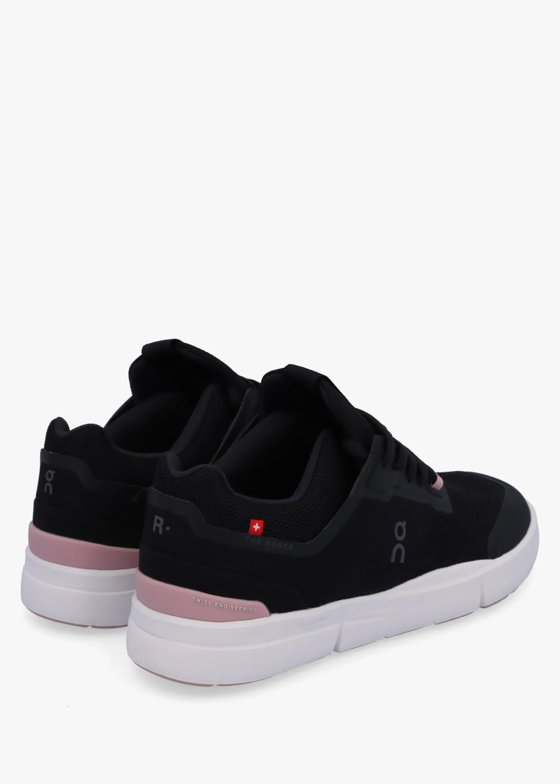 The Roger Spin Black Zephyr Trainers