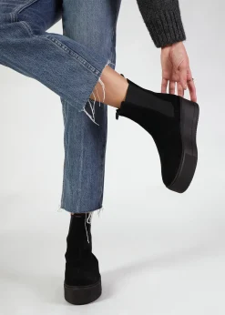 Tred Black Suede Flatform Chelsea Boots