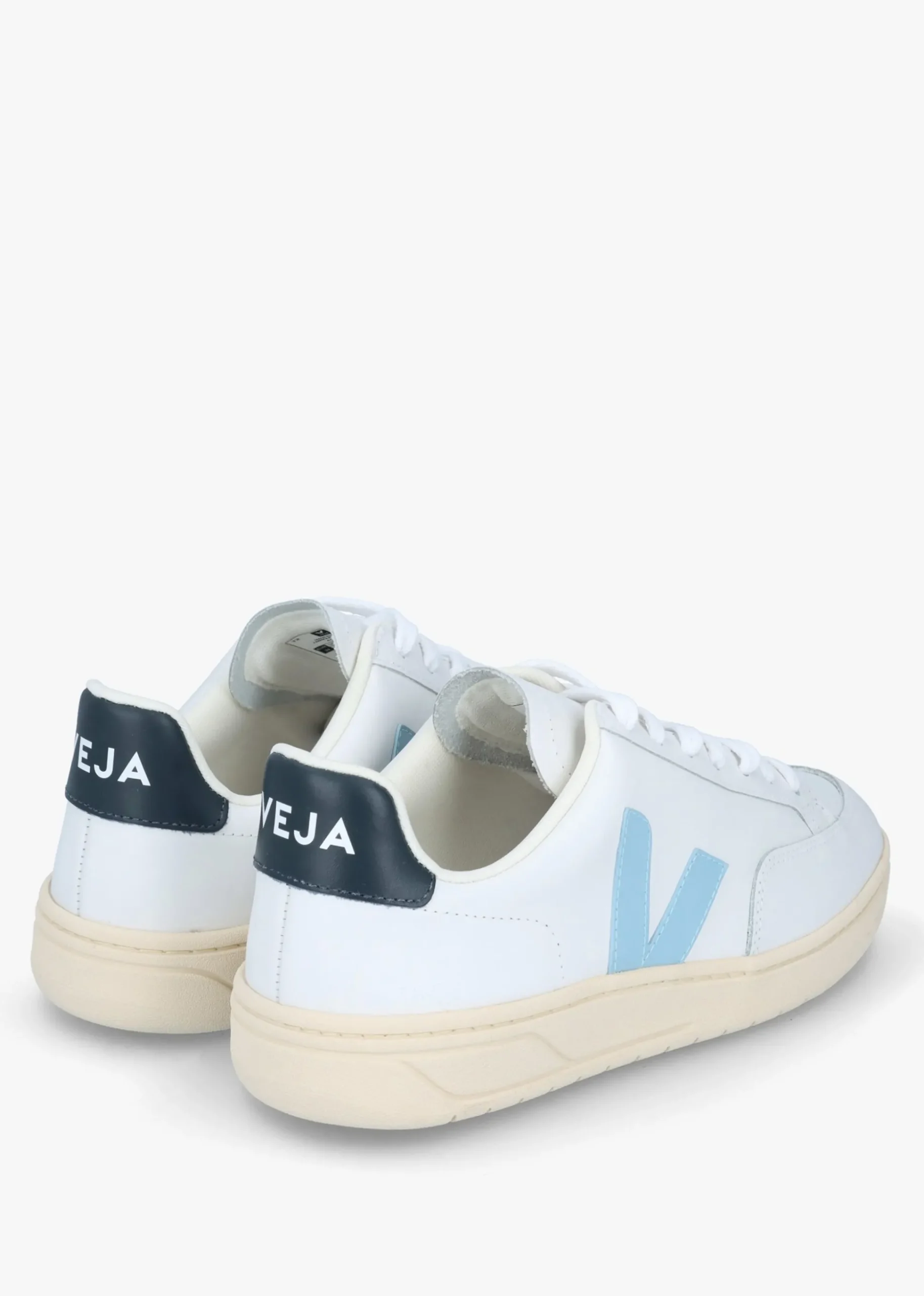 V-12 Leather Extra White Steel Nautico Trainers
