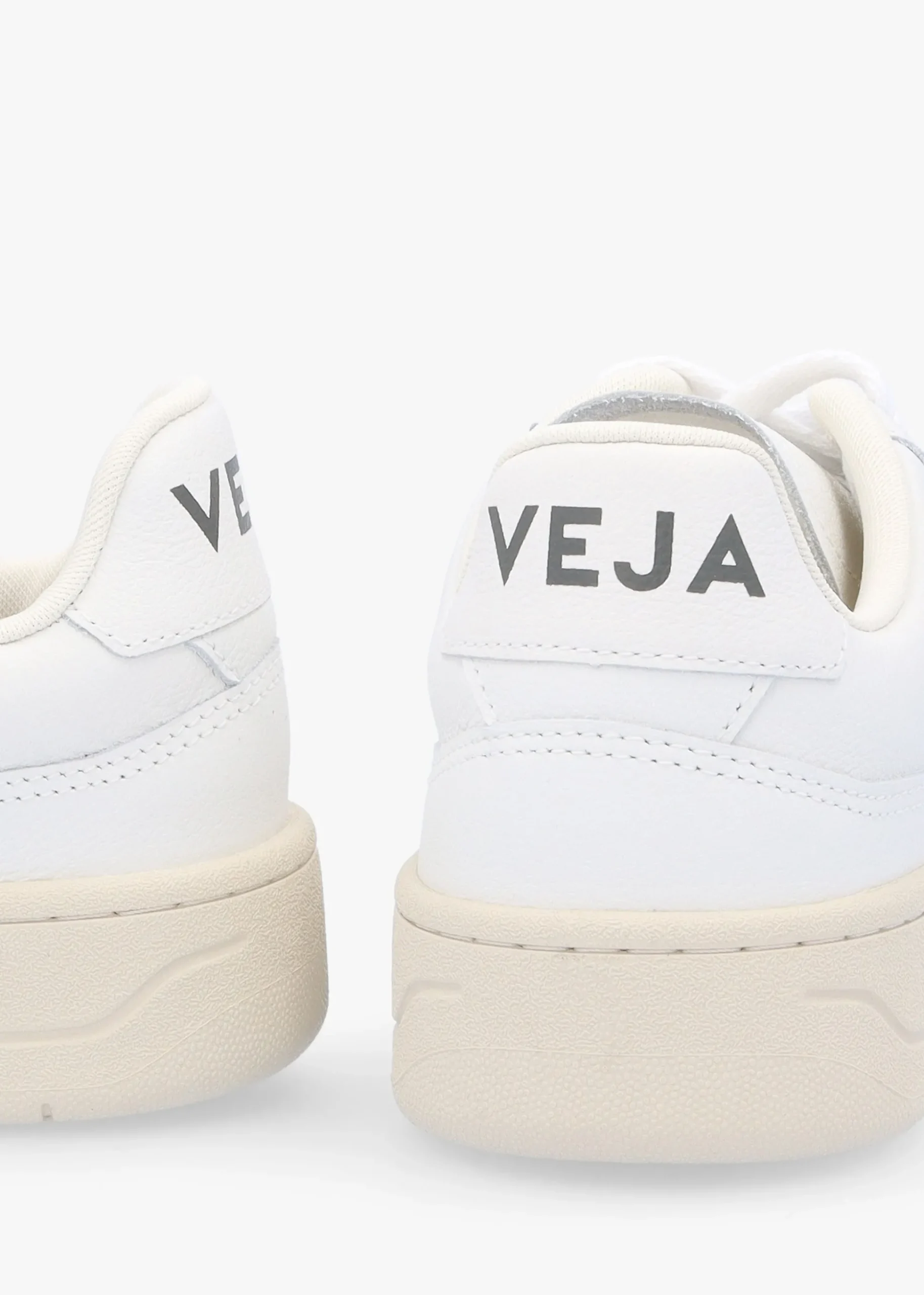 V-90 O.T. Leather Extra White Trainers