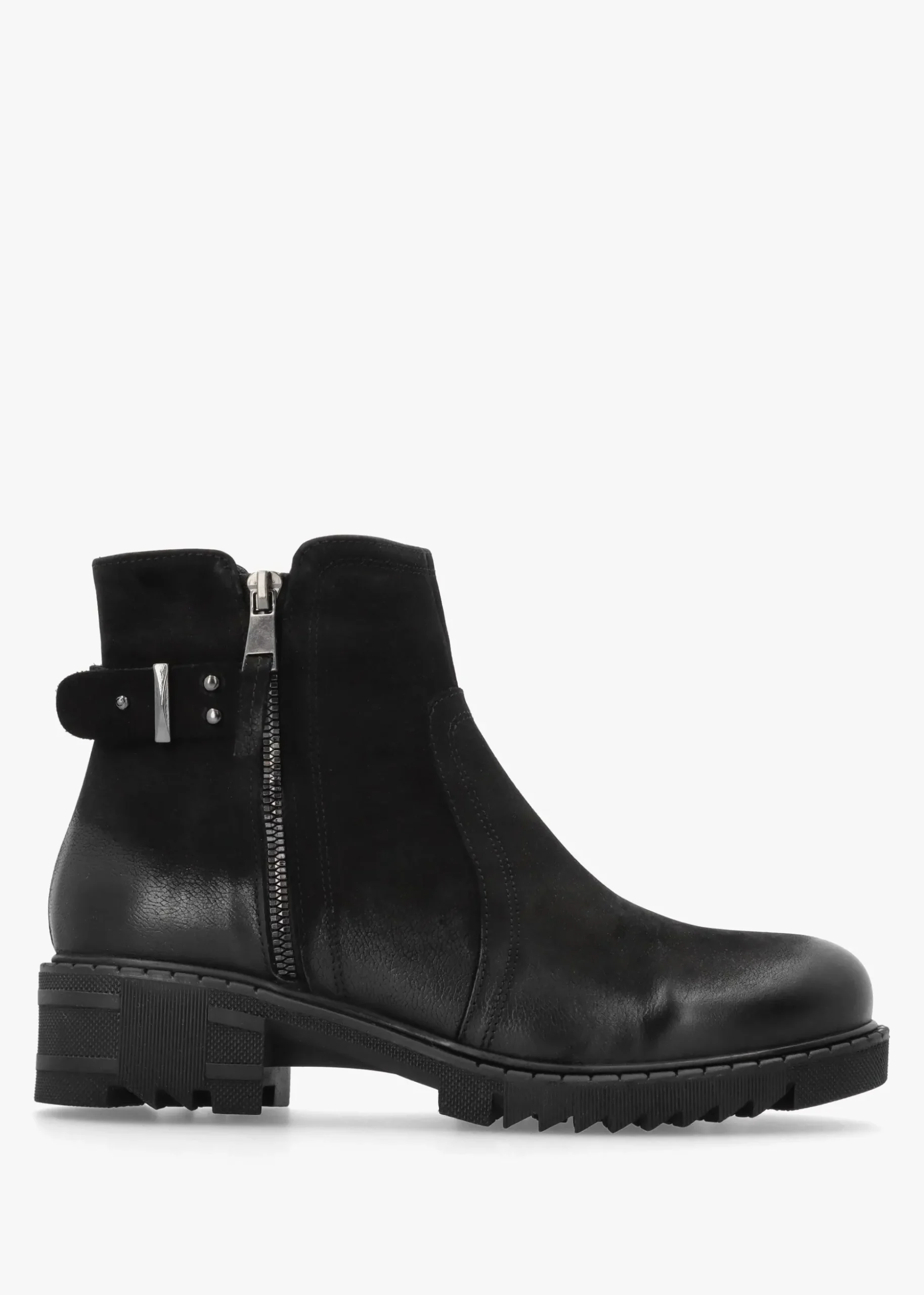 Voluptas Black Leather Ankle Boots