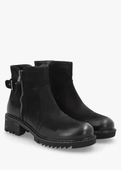 Voluptas Black Leather Ankle Boots