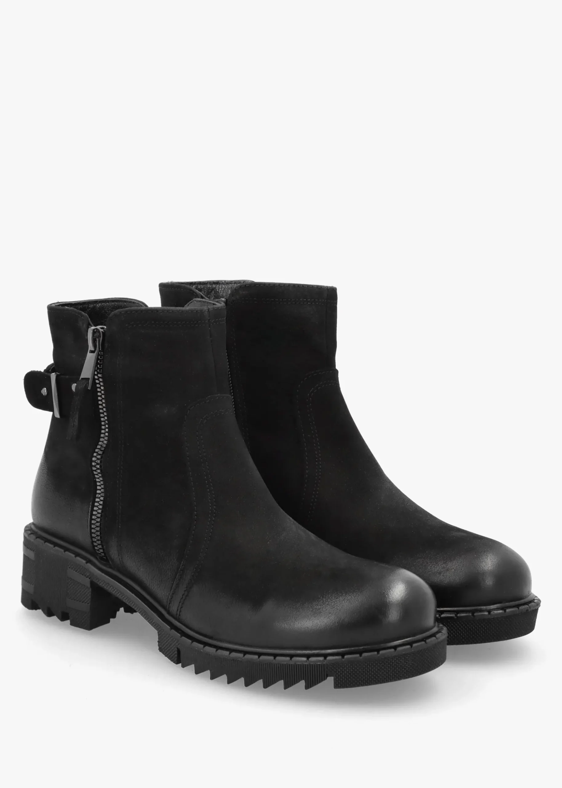 Voluptas Black Leather Ankle Boots