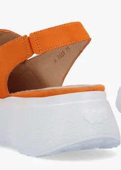Winger Apricot Suede Knotted Sling Back Moccasins