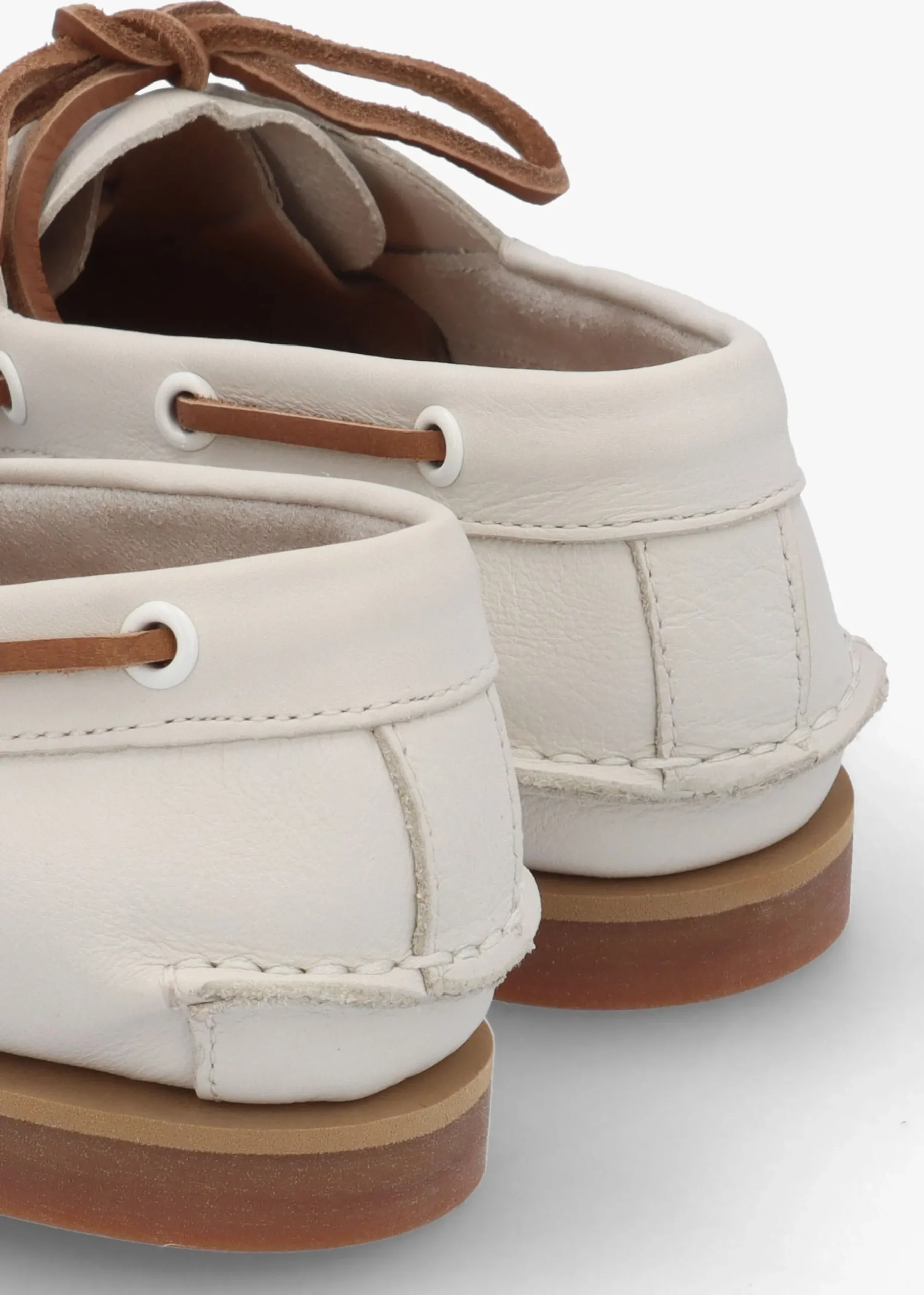 Women’s Classic Natural Full Grain Leather Boat Shoes